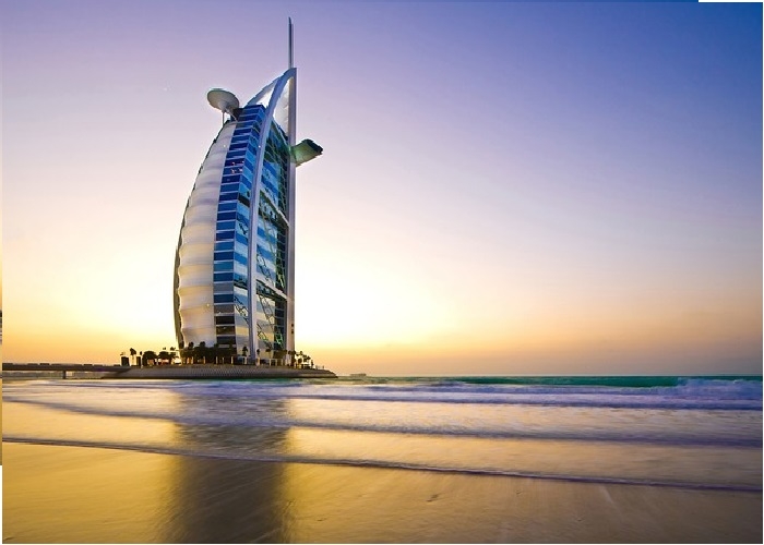 Estudar e trabalhar em Dubai: tudo o que você precisa saber sobre o destino!